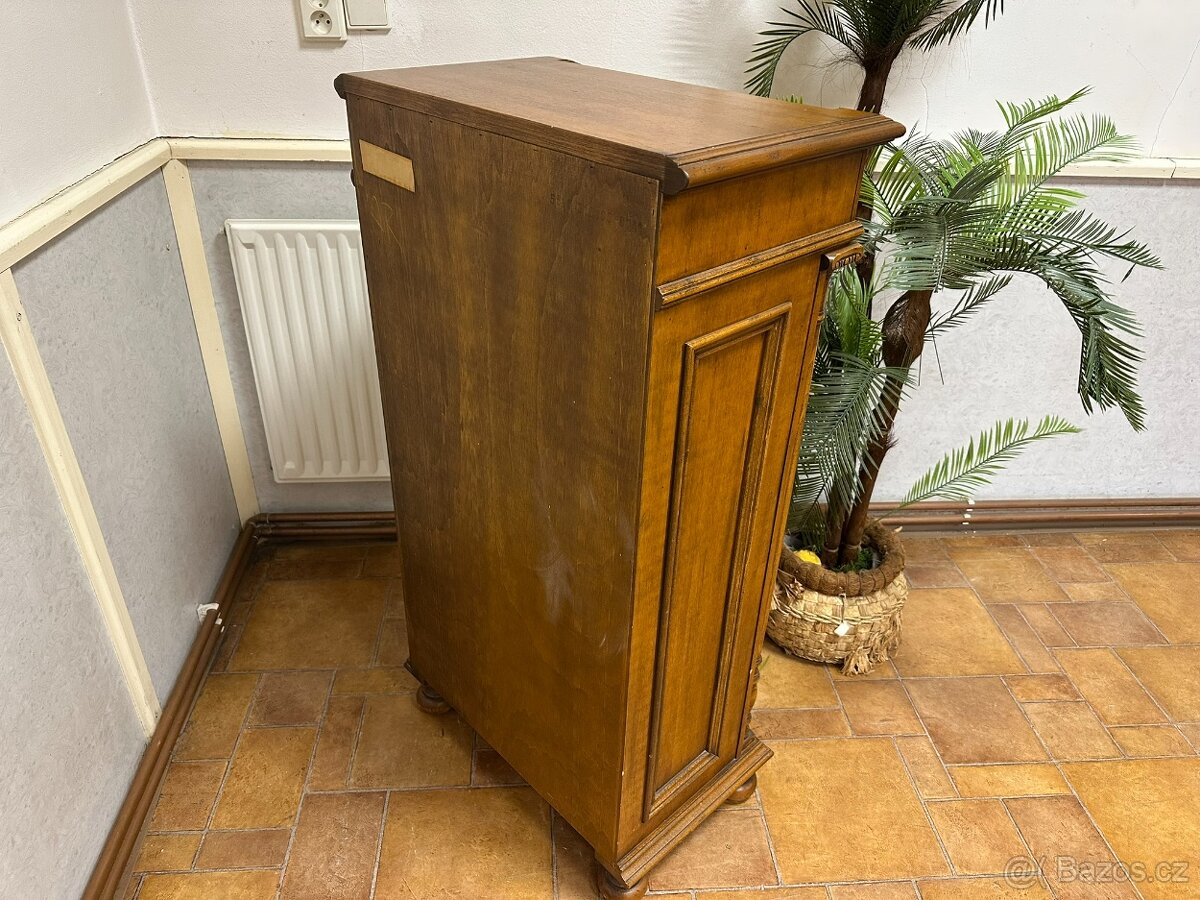 Rustikální šuplíková komoda SELVA - 11