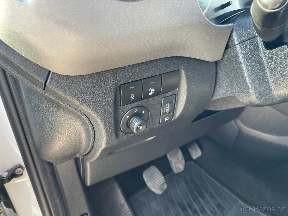 Peugeot Partner Tepee 1.6Hdi 73kw, velké rádio, po servise - 11