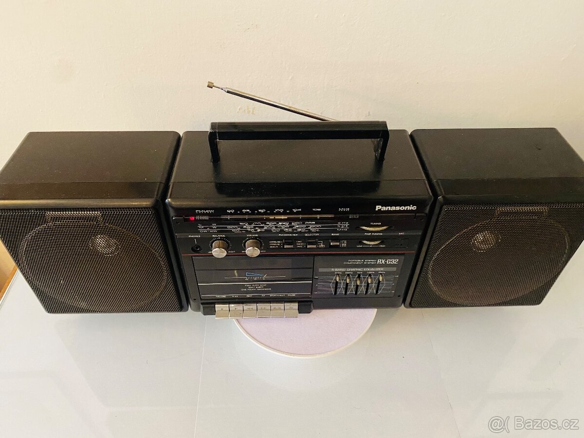Radiomagnetofon Panasonic RX-C32, 80.léta - 11