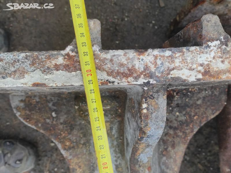 Staré železné sloupy, litinové sloupy, sloup, 5 ks - 11