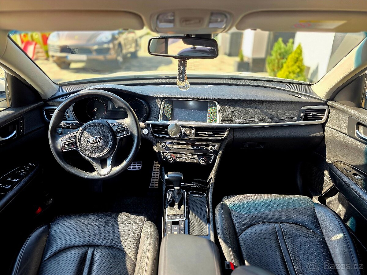 Kia Optima 1.7 crdi - 11