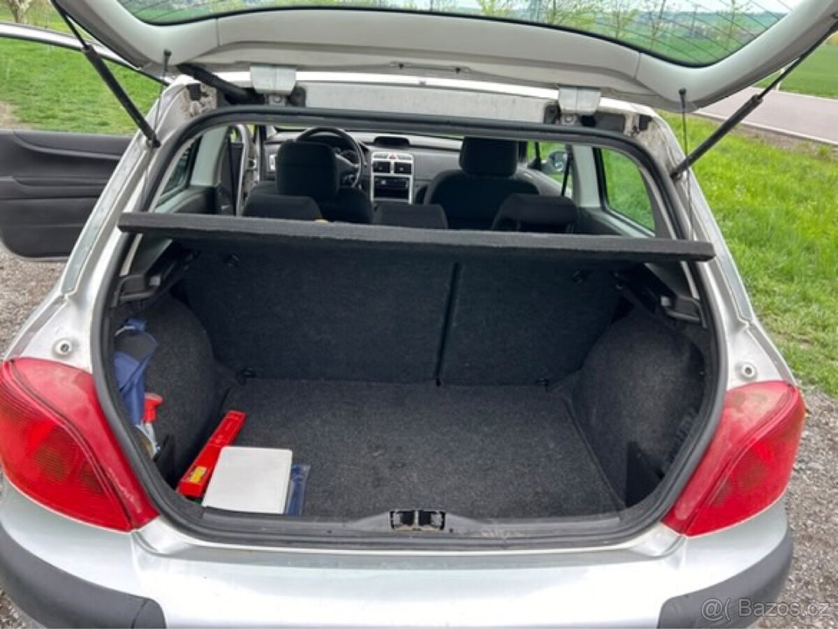 Peugeot 307 2.0 - 11