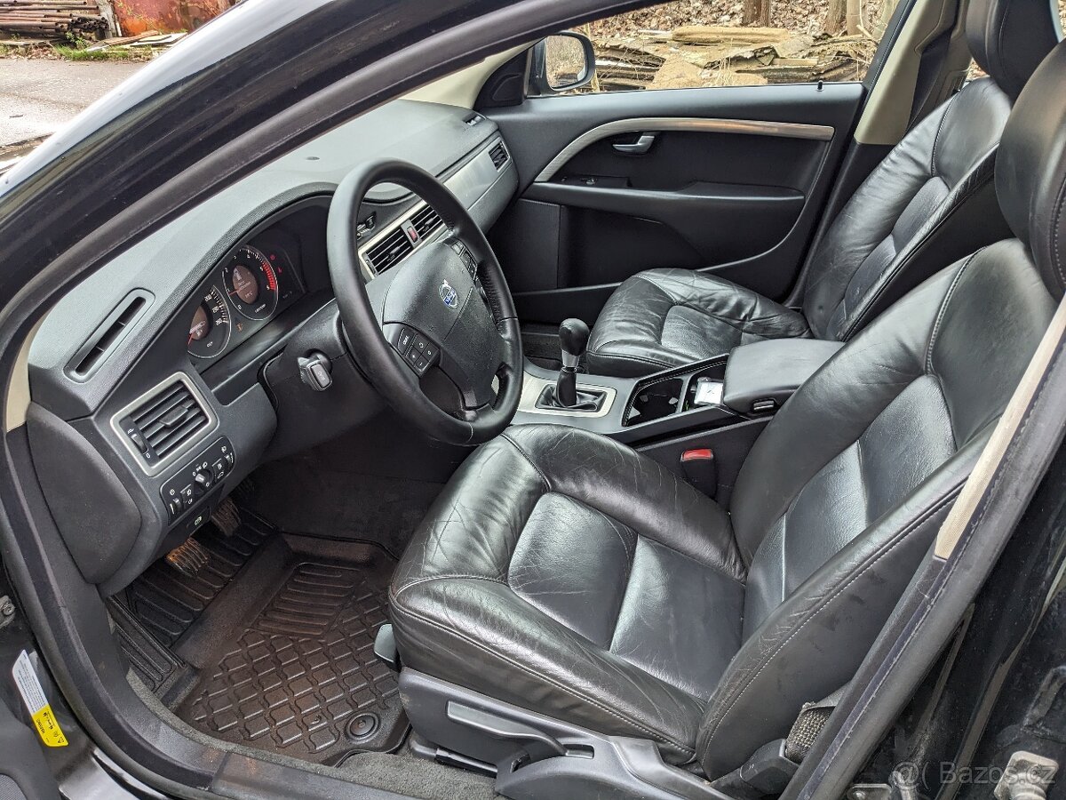 Volvo V70 - 11