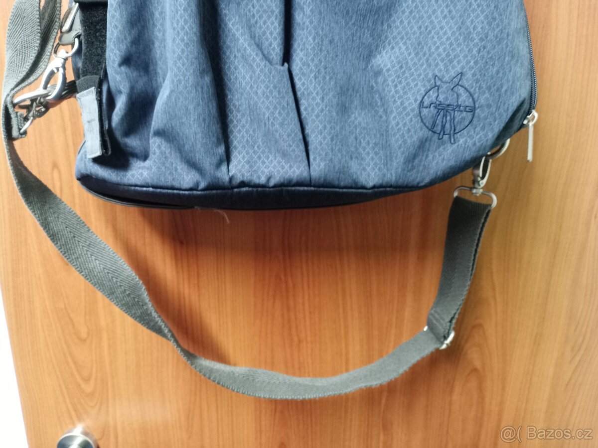 Nenošená velká kabelka taška přes rameno Lassig - 11