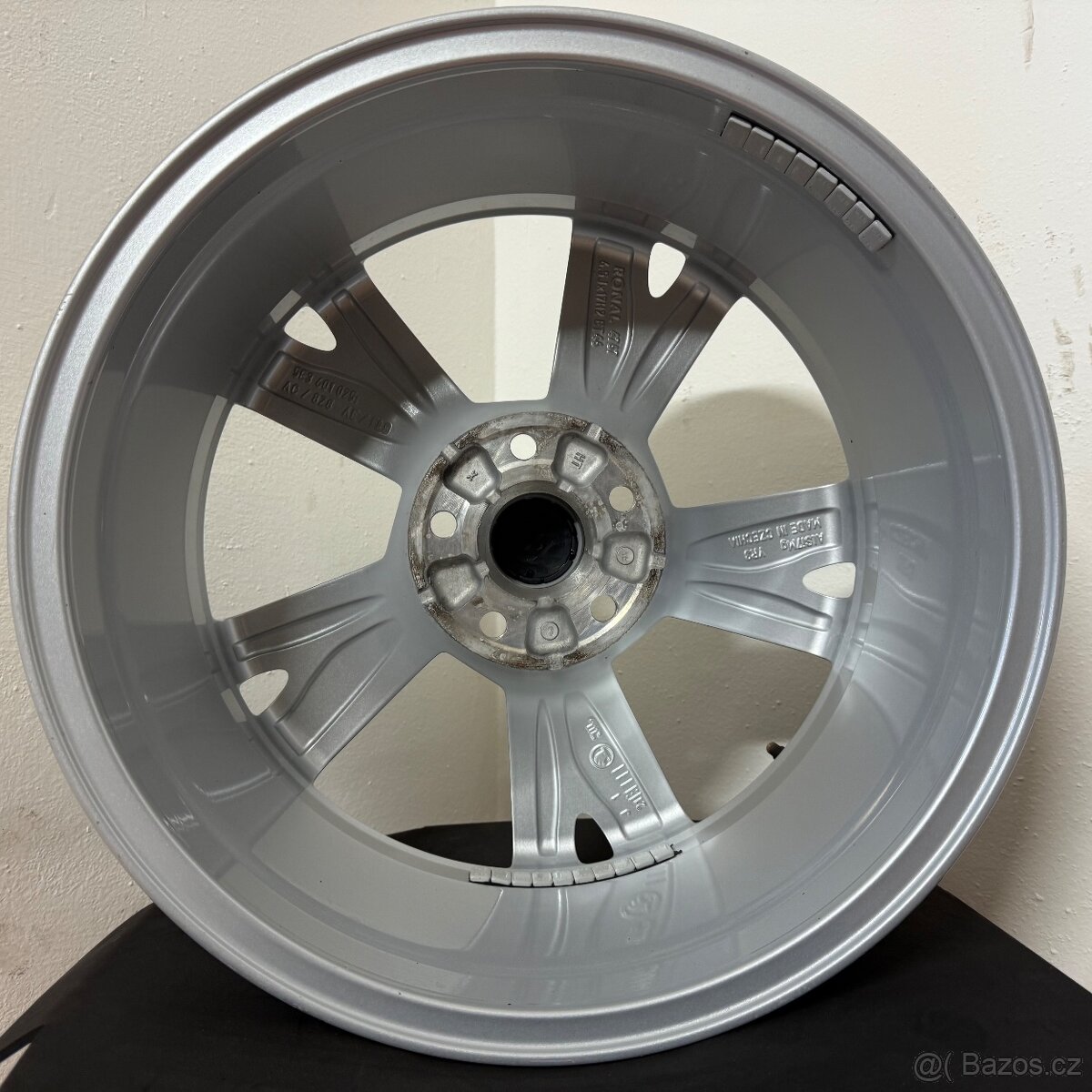 ŠKODA OCTAVIA IV 4 5x112 R17 ET46 6.5Jx17 57,1mm - 11