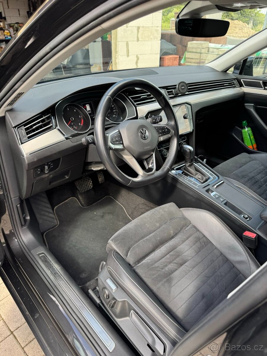 Volkswagen Passat B8 2021 2.0 TDI, 110 kW, Elegance - 11