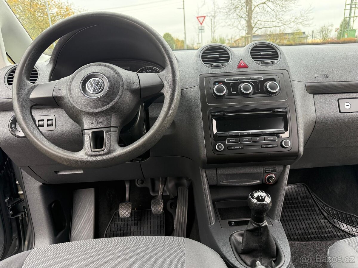 Volkswagen Caddy 1.6 TDI 75kW rok 2013 - 11
