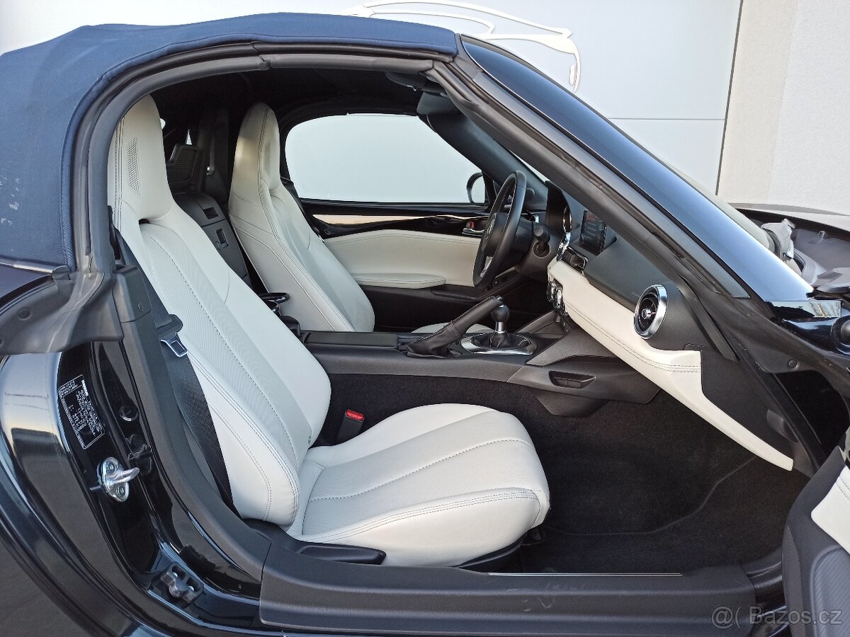 MAZDA MX-5 2.0L 135kW SKYACTIV-G ČR 1.MAJ - 11
