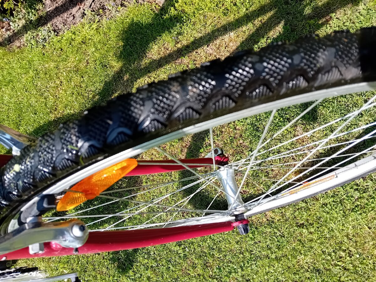 Trekové kolo Madison - 11