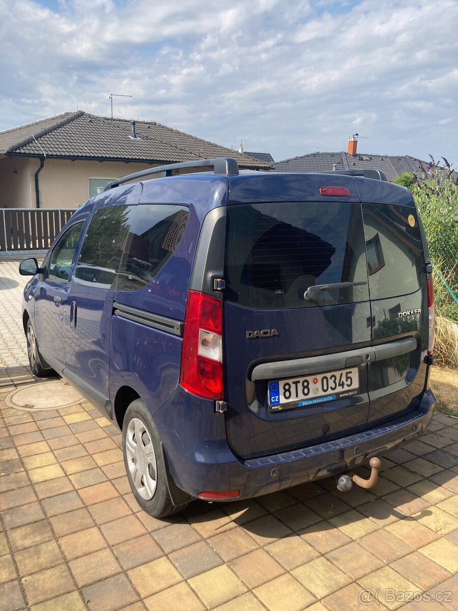Dacia Dokker 2015 s LPG - mini obytný vůz - 11