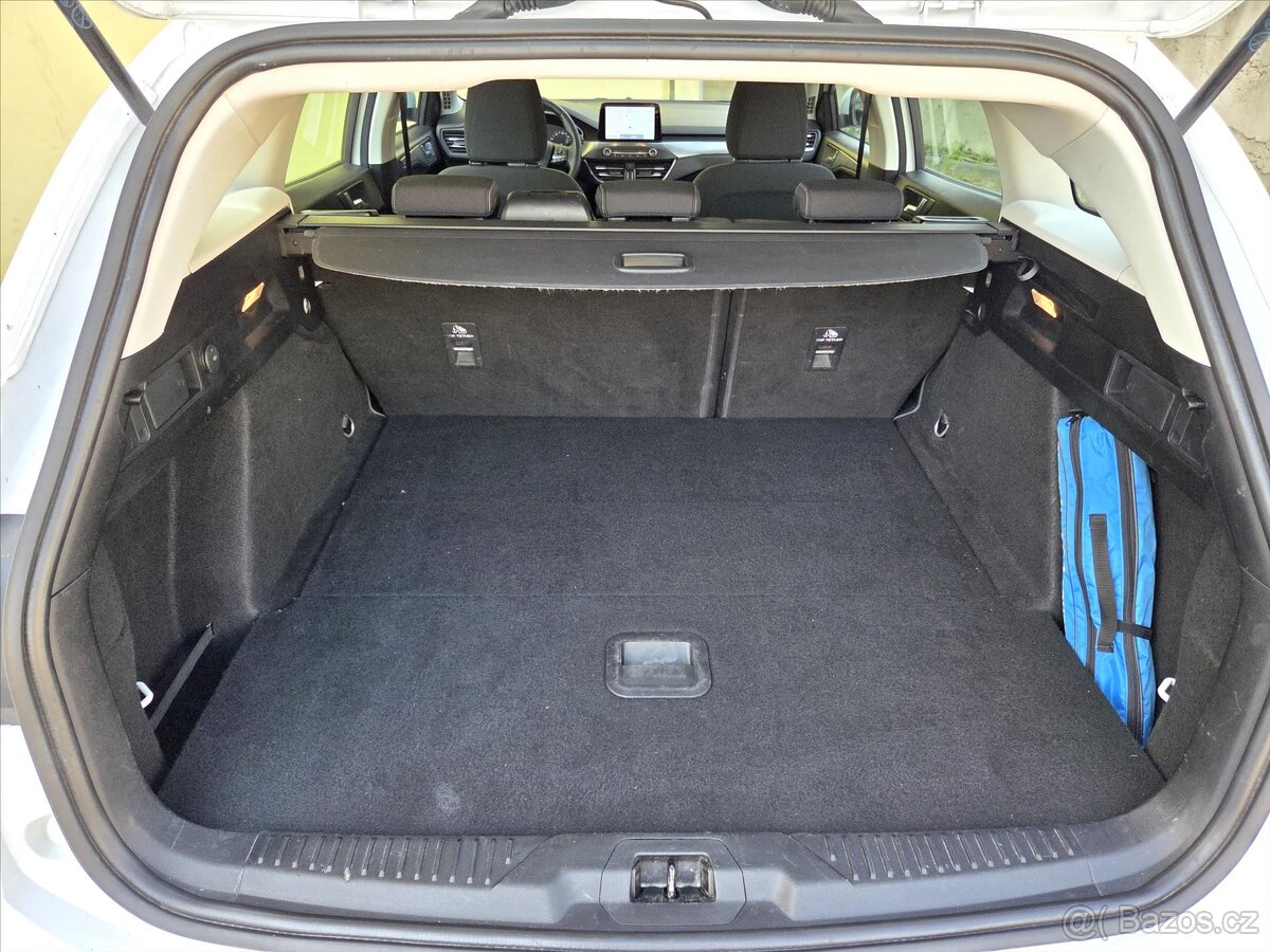Ford Focus 1,5 EcoBlue 88kW 8A/T Titanium ČR 1.maj 16V 8A/T - 11