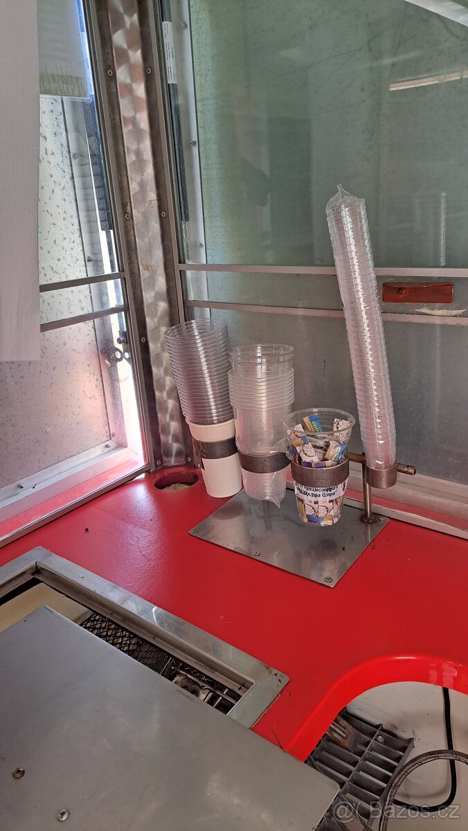 pojízdné občerstvení - 11