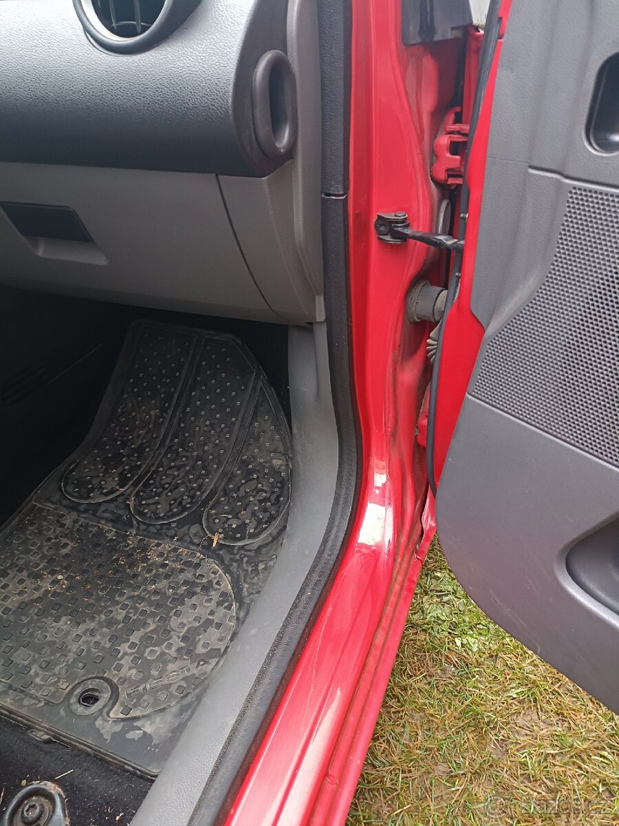 Ford Fiesta 1.4 - 11