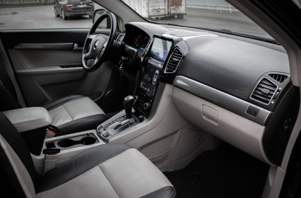 Chevrolet Captiva - 11