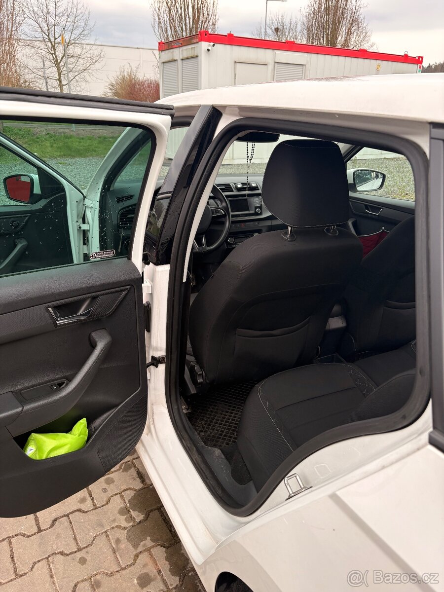 Škoda Fabia 2016/diesel - 11