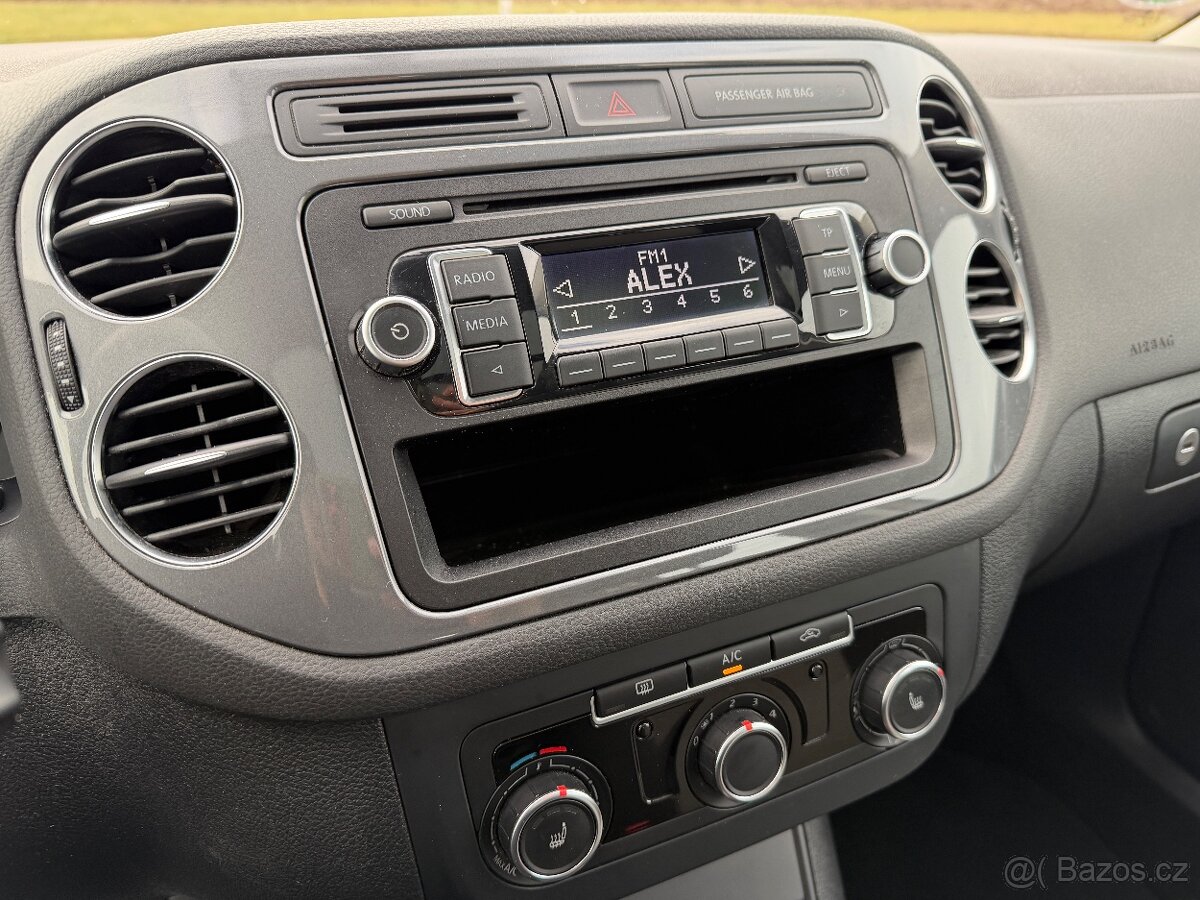 VOLKSWAGEN TIGUAN 1.4 TSI 90KW //2013 PANORAMA SERVISKA VW - 11