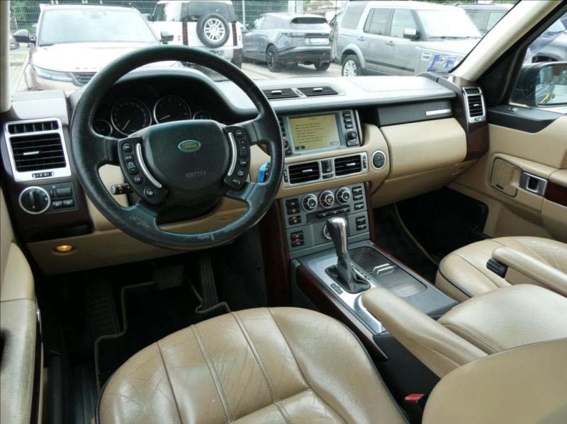 RANGE ROVER 3.6 / 2009 / 265 200 km - 11