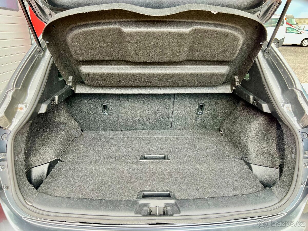 Nissan Qashqai 1,6 dCi / 360° KAMERY / TAŽNÉ /2016 - 11