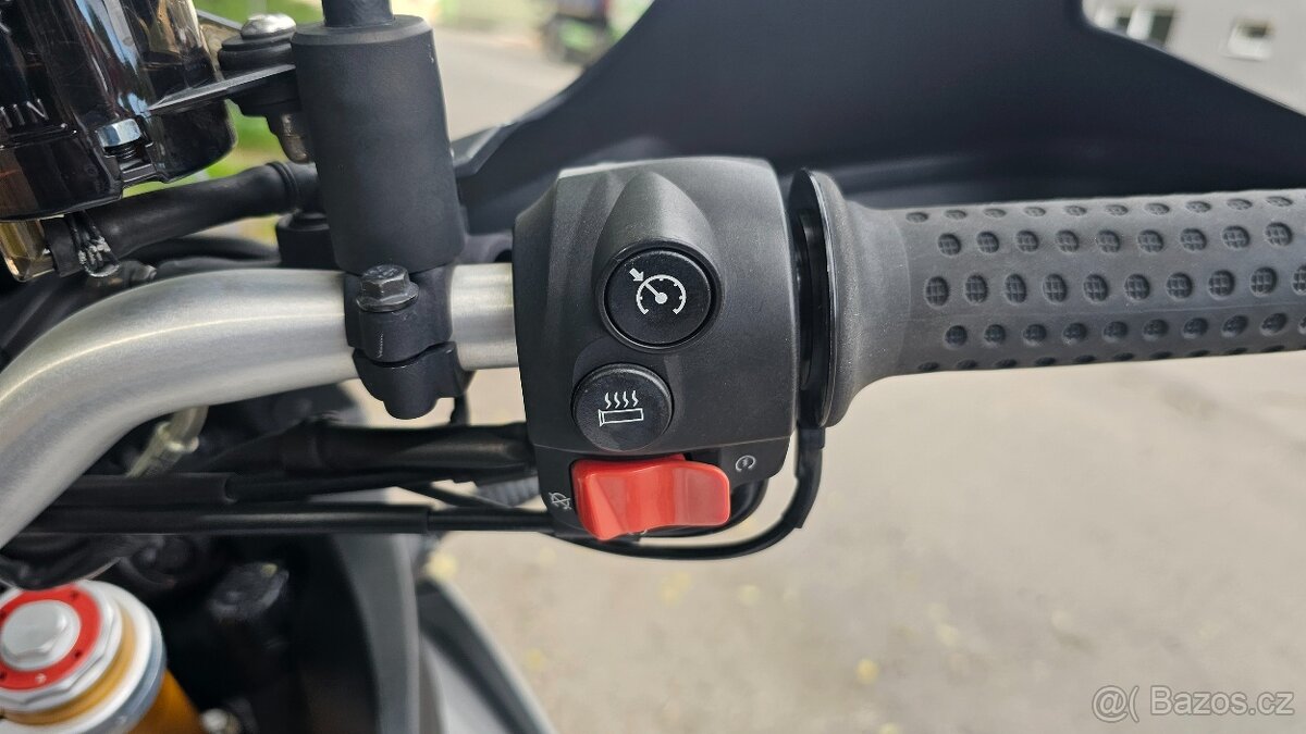 Aprilia Caponord 1200 r.v. 2013 - 11