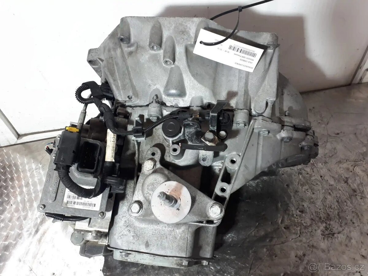 PEUGEOT 5008-1,6HDI-AUTOMAT+DALSI DILY.INFO TEXT. - 11