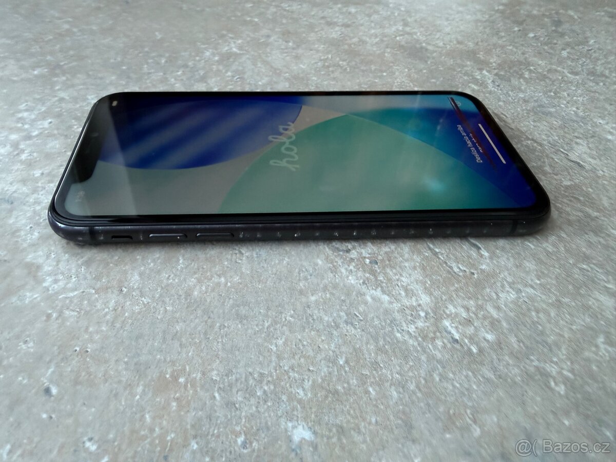 iPhone 11 64GB - 11