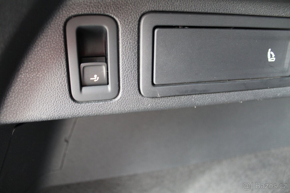 VW Tiguan Highline 2.0 Tdi 110Kw DSG 153000km webasto Led - 11