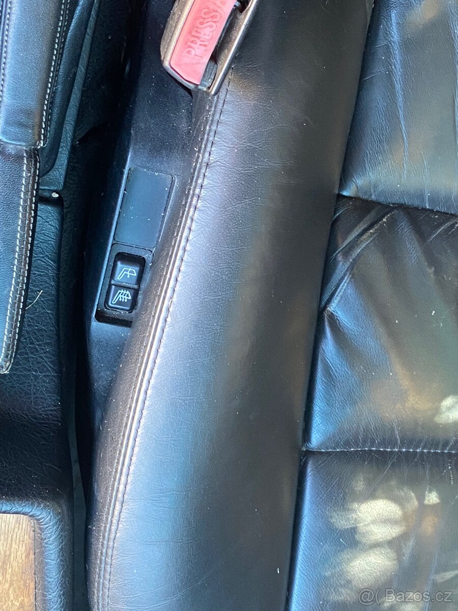 Bmw E32 interiér - 11