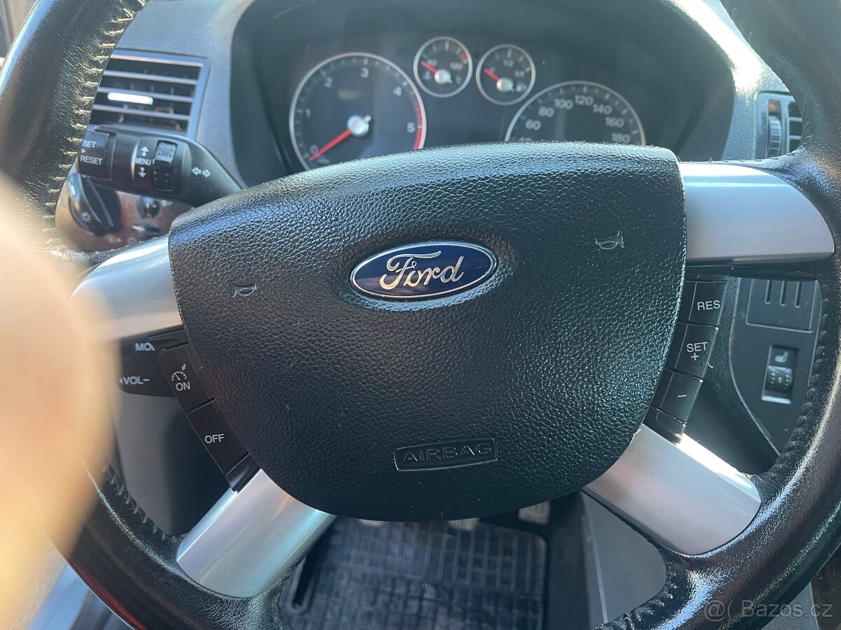 Ford c-Max 2.0 tdci 100kw GHIA - 11