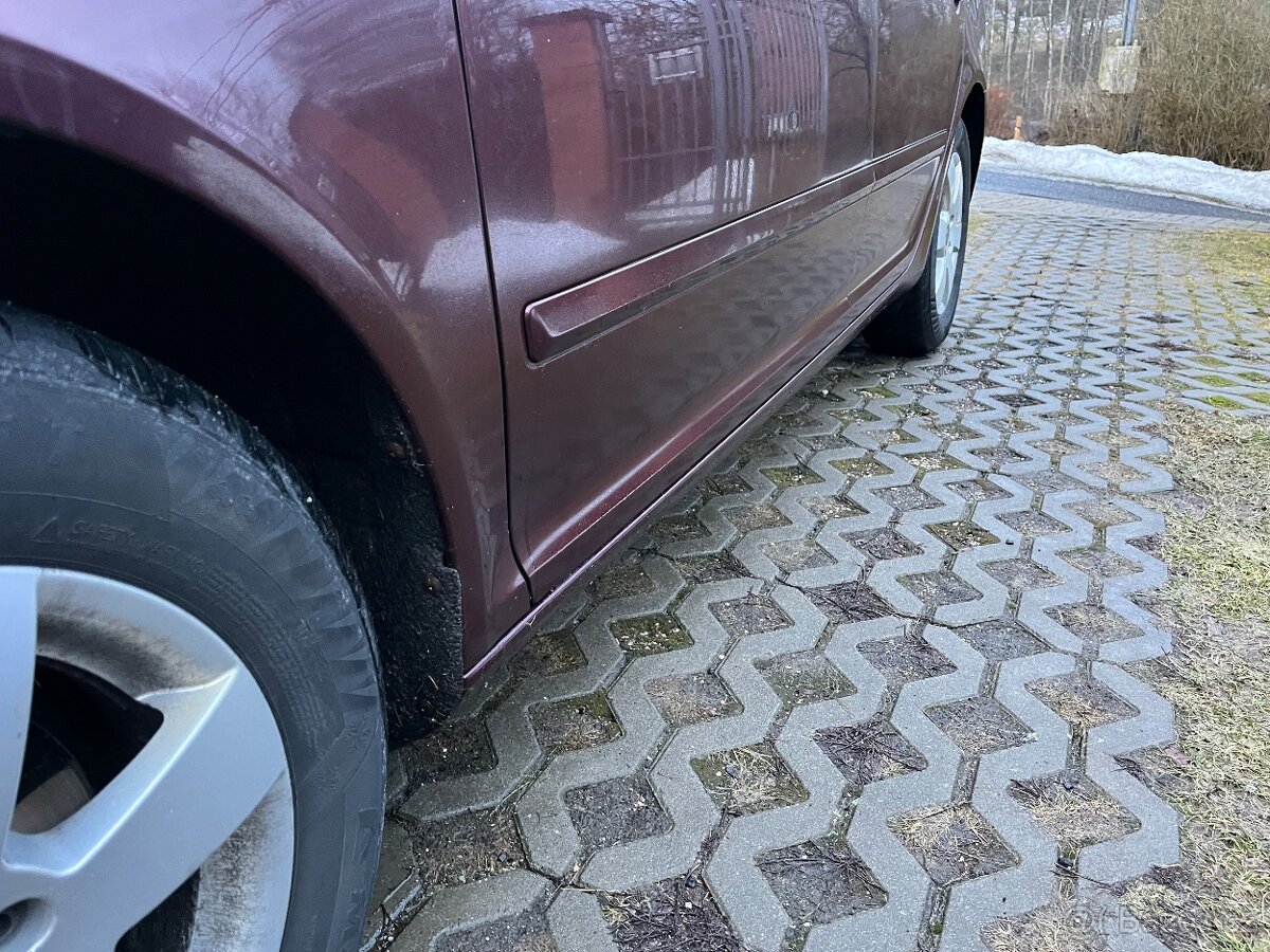 Škoda Octavia kombi, rok 2012, CZ, servis - 11