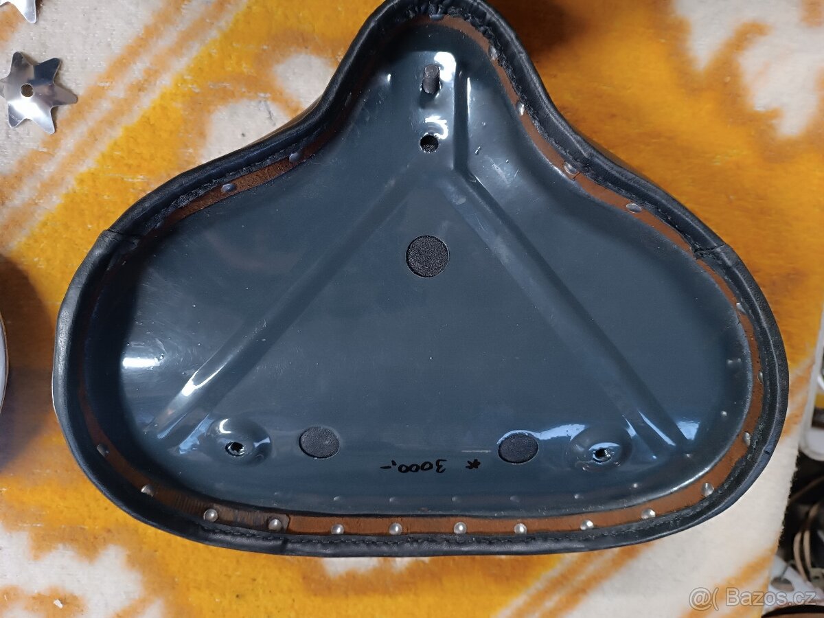 Pérák díly,šroub,sedlo,maska,světlo,štít,filtr,klic - 11