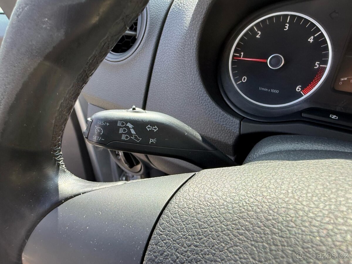 VW AMAROK 2,0 TDI 120 KW 4x4 - TOP STAV, TOP KM, TAŽNÉ - 11