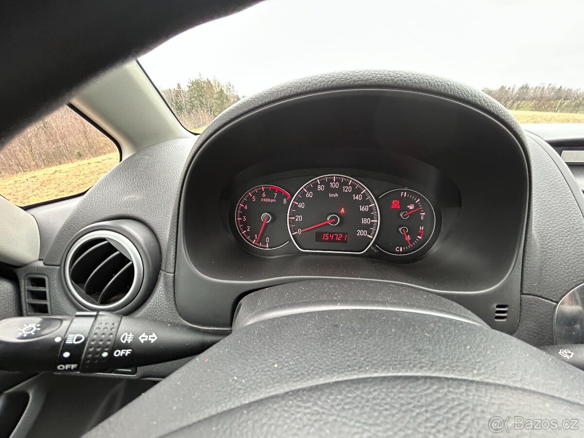 Prodám Suzuki SX4 1.6i 16V 4x4 - 11