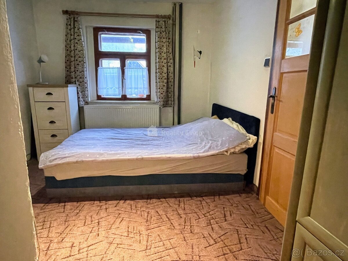 Prodej dřevěnice na slunném okraji obce Halenkov - 11