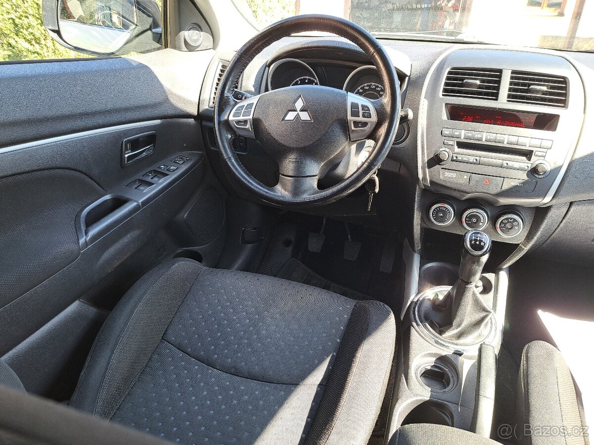 Mitsubishi asx 1.6i Diamant - 11