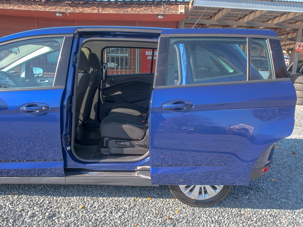 Ford C-MAX ČR 1.0T – 7 sedadel - 11