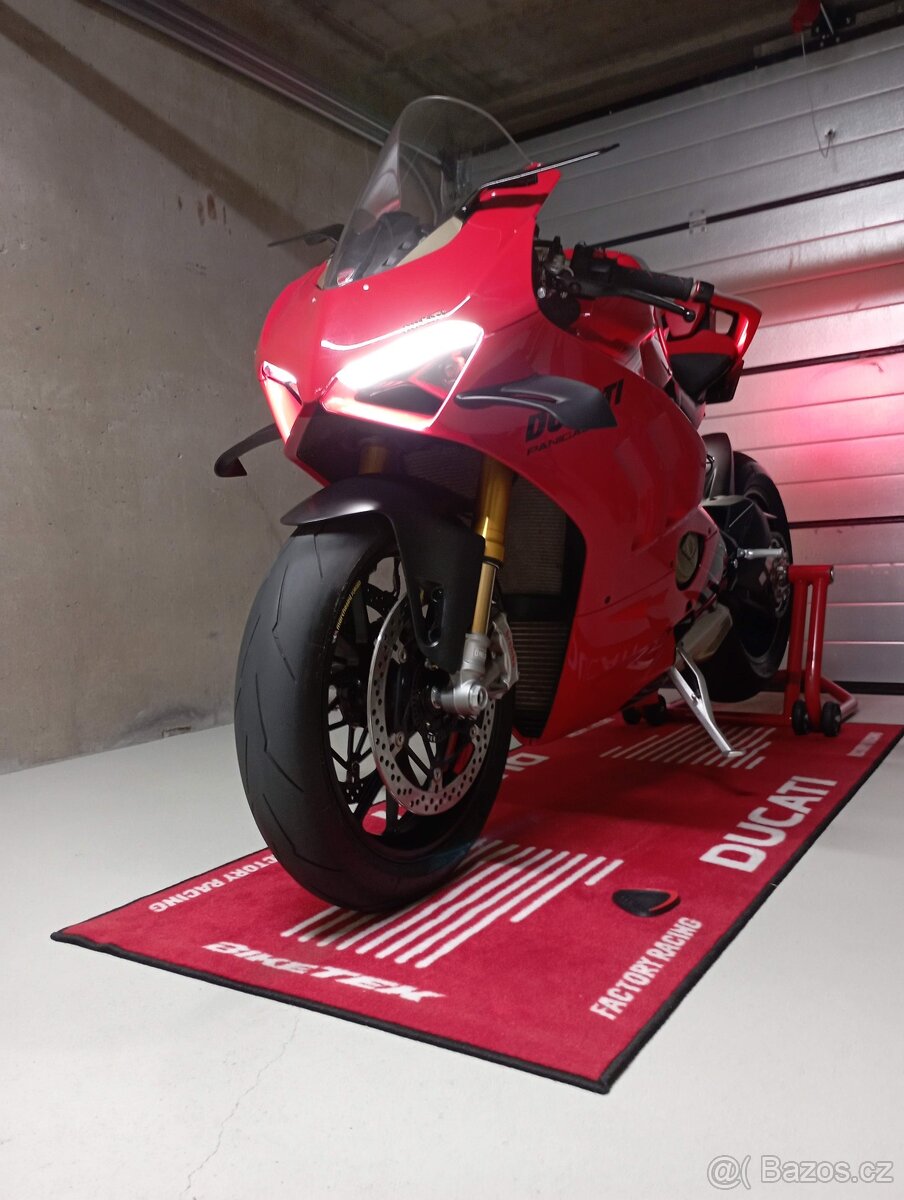 Ducati Panigale V4S stav novej motorky 3700 km - 11