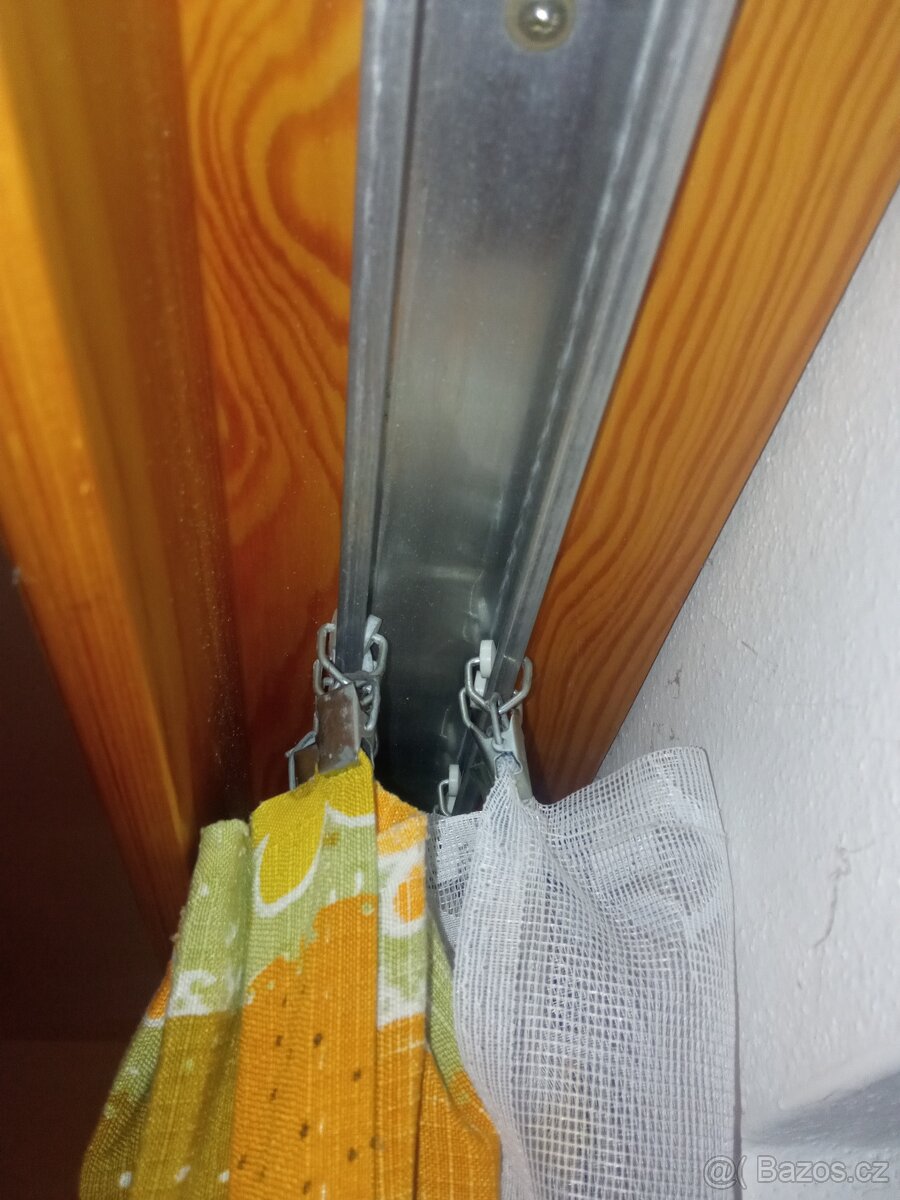 Dřevěný selský / chalupářský nábytek - 11