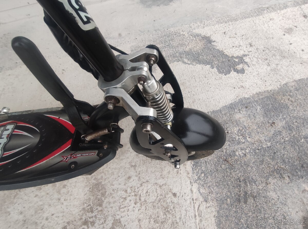 Koloběžka Nitro Elektro - 11