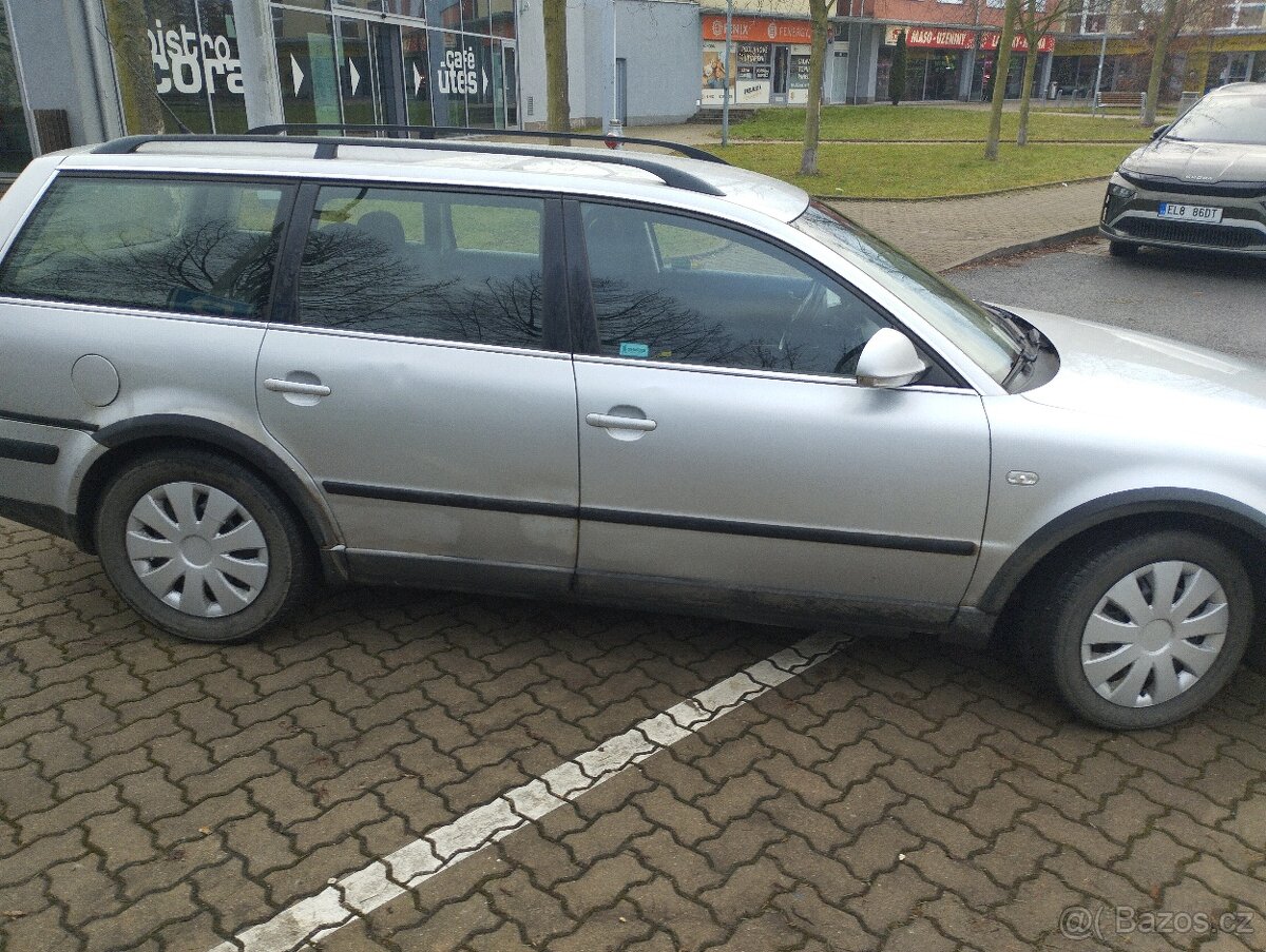VW Passat 1,9 TDI combi - 11