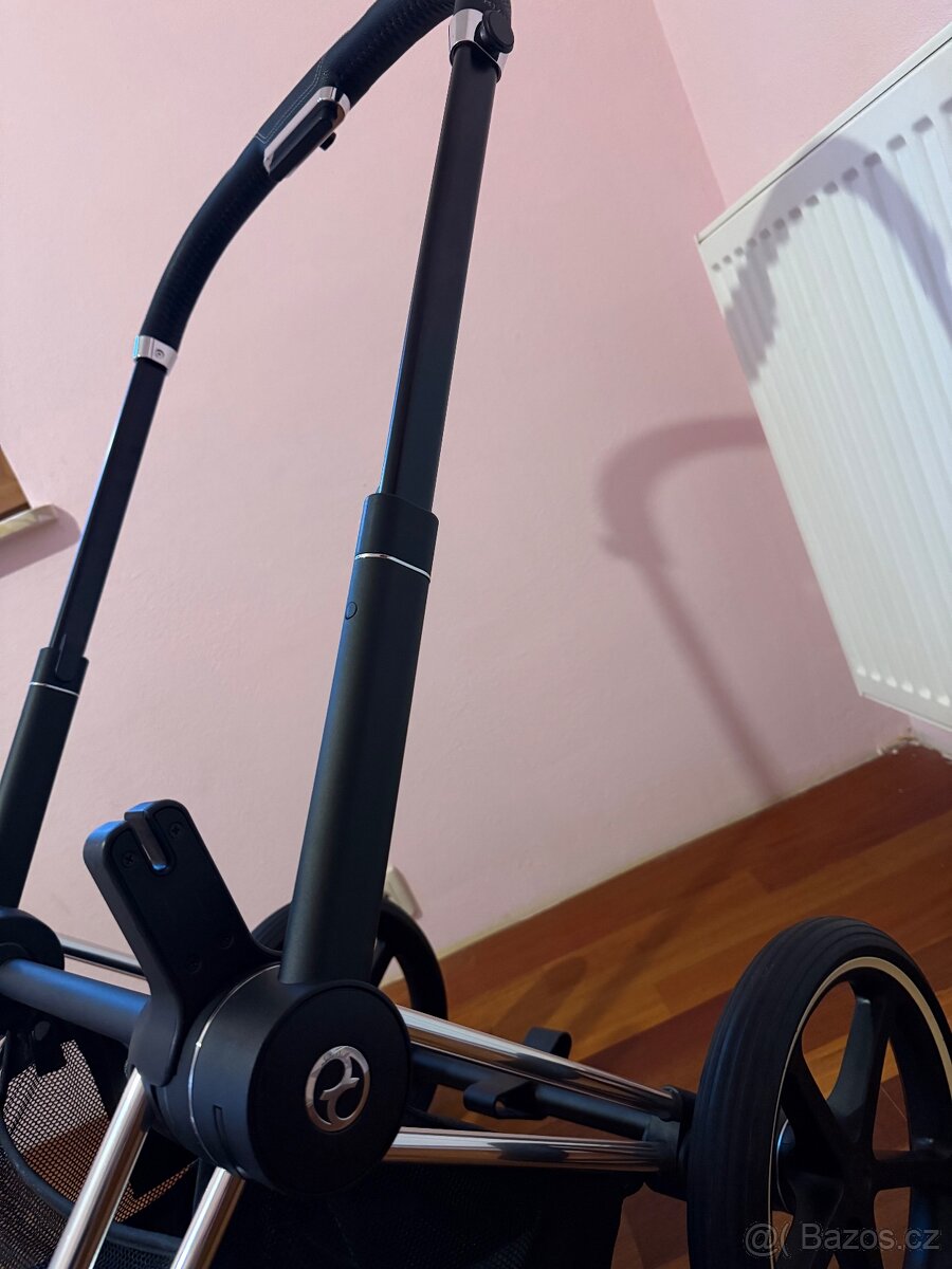 Rám/Podvozek outlet Cybex Priam 4.0 Chrome Black + kola - 11