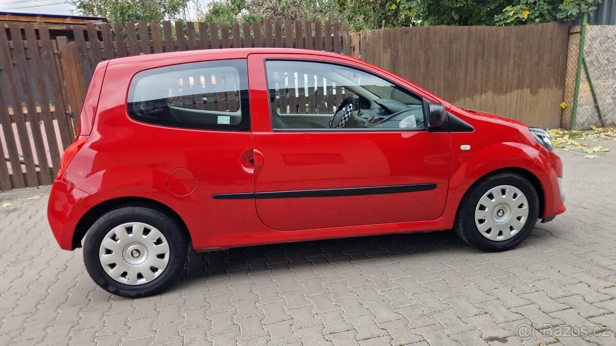 Renault Twingo 1.2i 55kw, r.v. 7/2011, STK do 5/2027, 116400 - 11