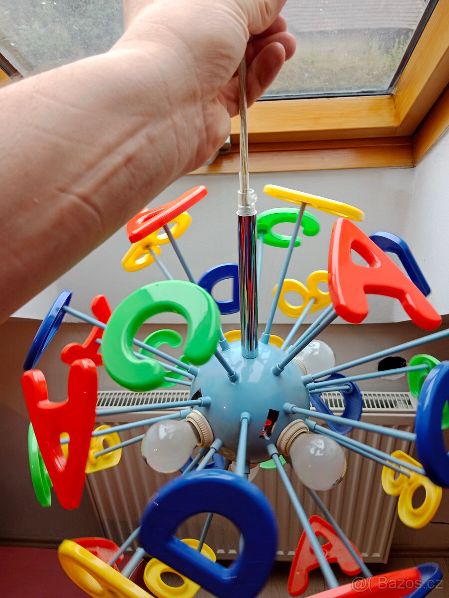 Lustr s písmeny do dětského pokoje průměr stínidla 44 cm - 11