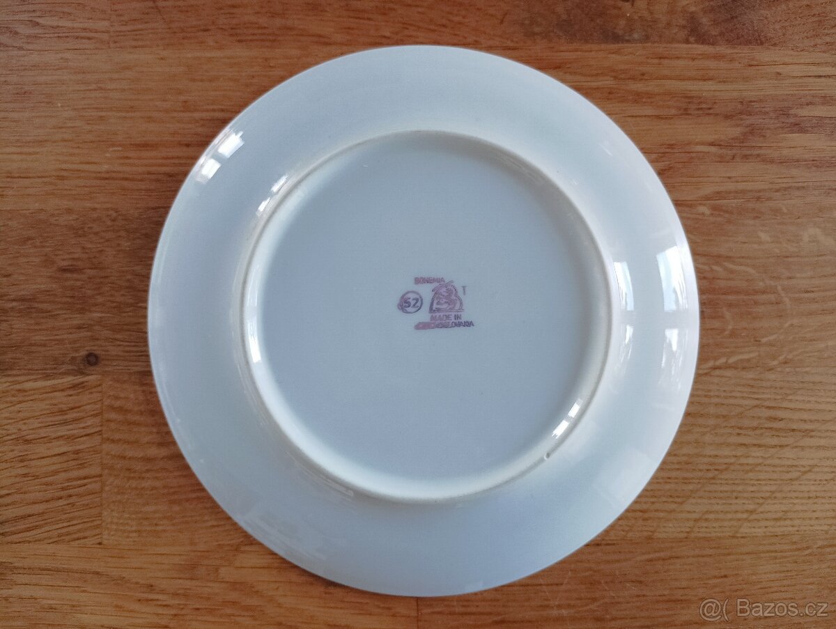 DĚTSKÝ PORCELÁNOVÝ TALÍŘ BOHEMIA NOVÁ ROLE - 11