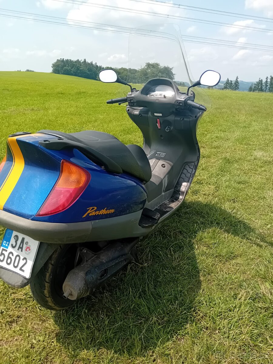 Prodám skútr Honda Pantheon - 11