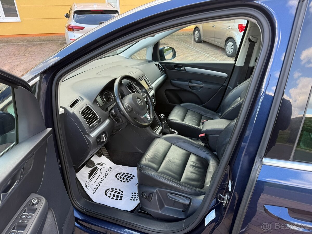 VW SHARAN 2.0 TDI 125kW-12/2012-216.785KM-PANO,KAMERA,7 MÍST - 11