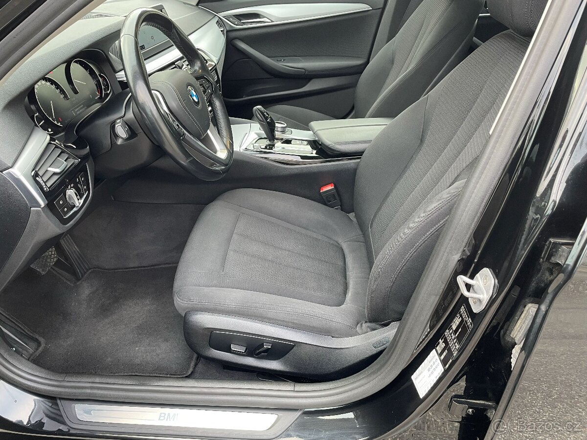 BMW 520 d 140kw ,model 2018, 148 000 km, velmi hezké, DPH - 11