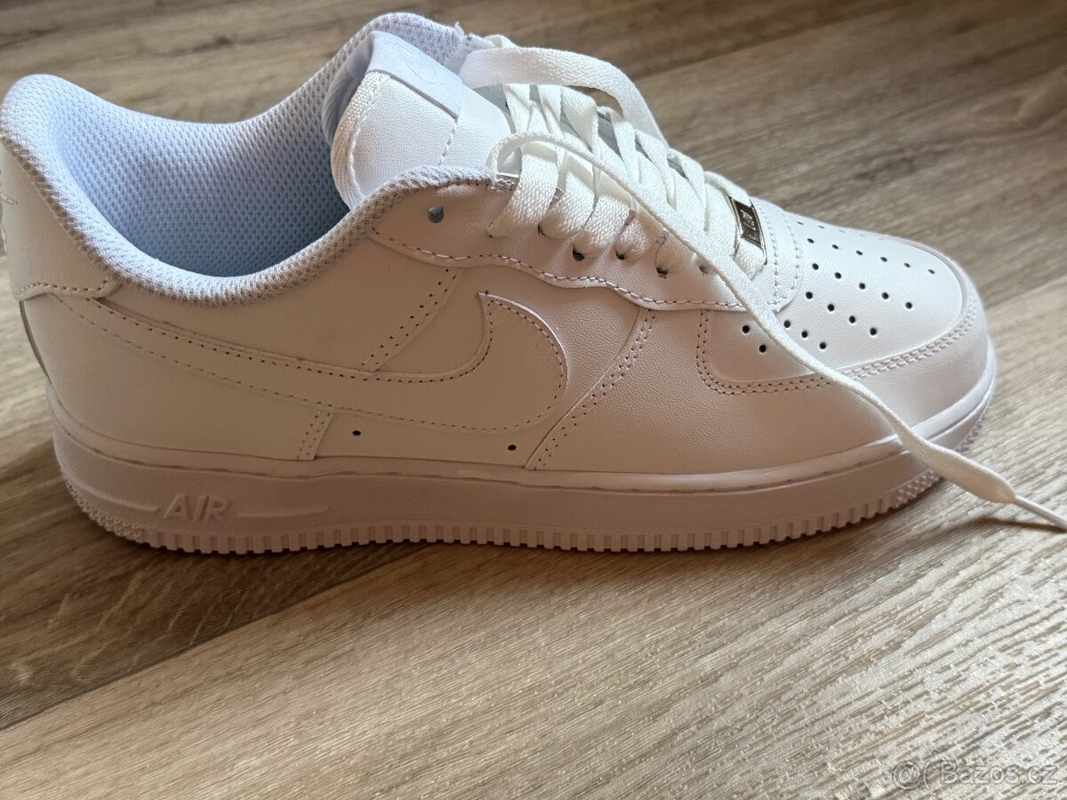 Nike AirForce 1 - 11