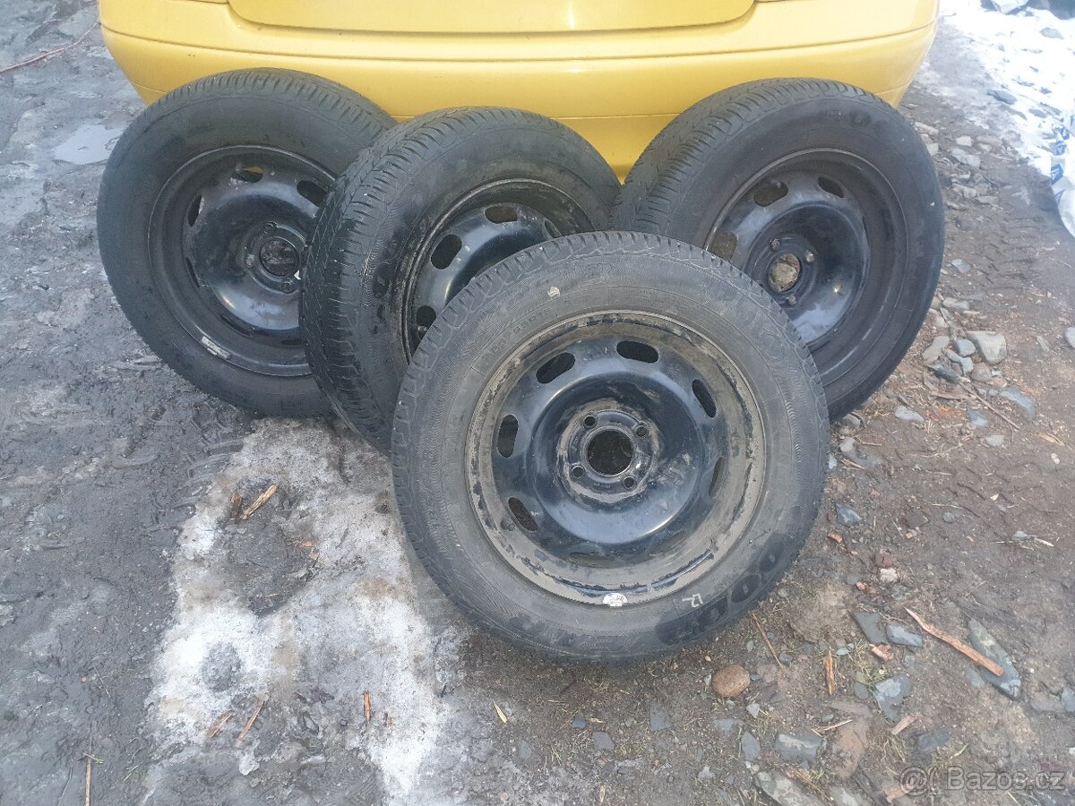 Goodyear 185/65/15 - 11