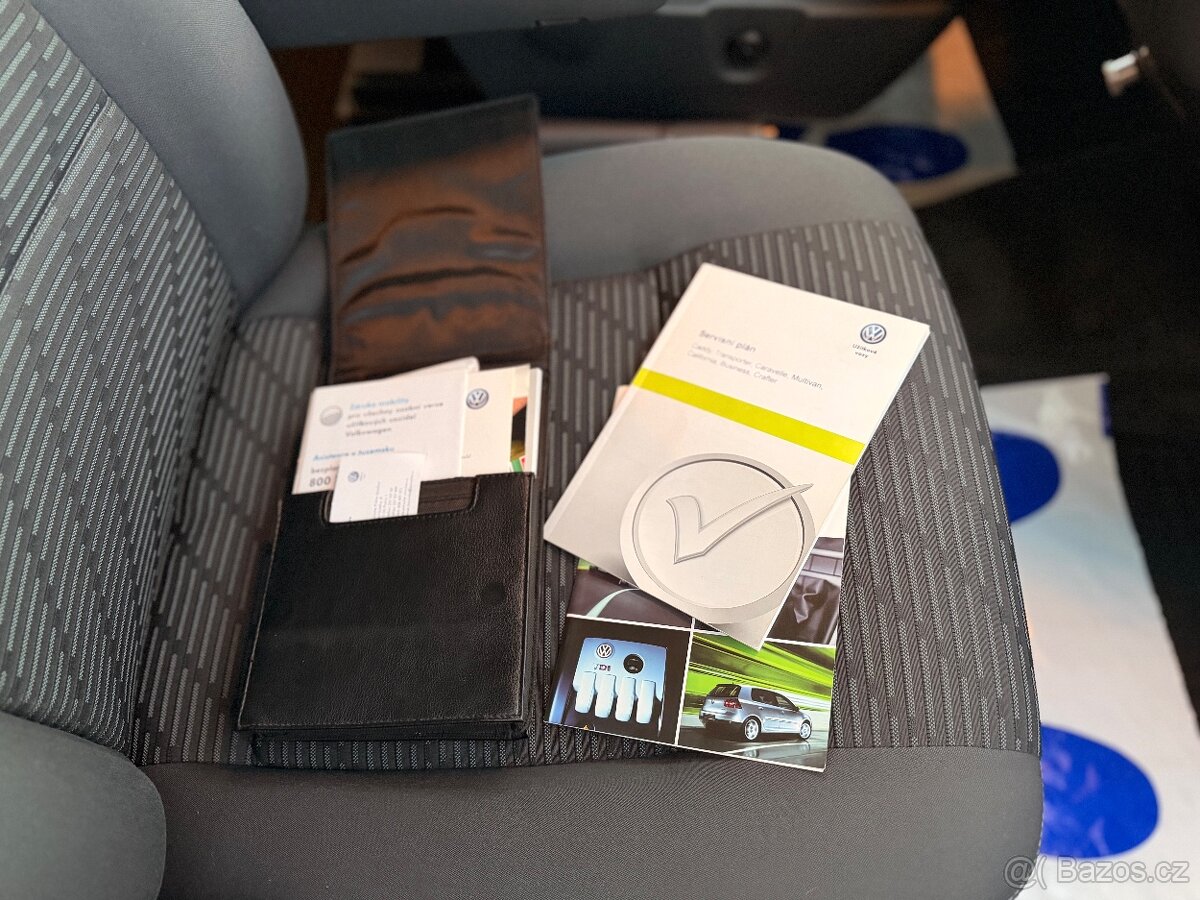 VW MULTIVAN T5.1 Long, DSG, Bixenon, Serviska - 11