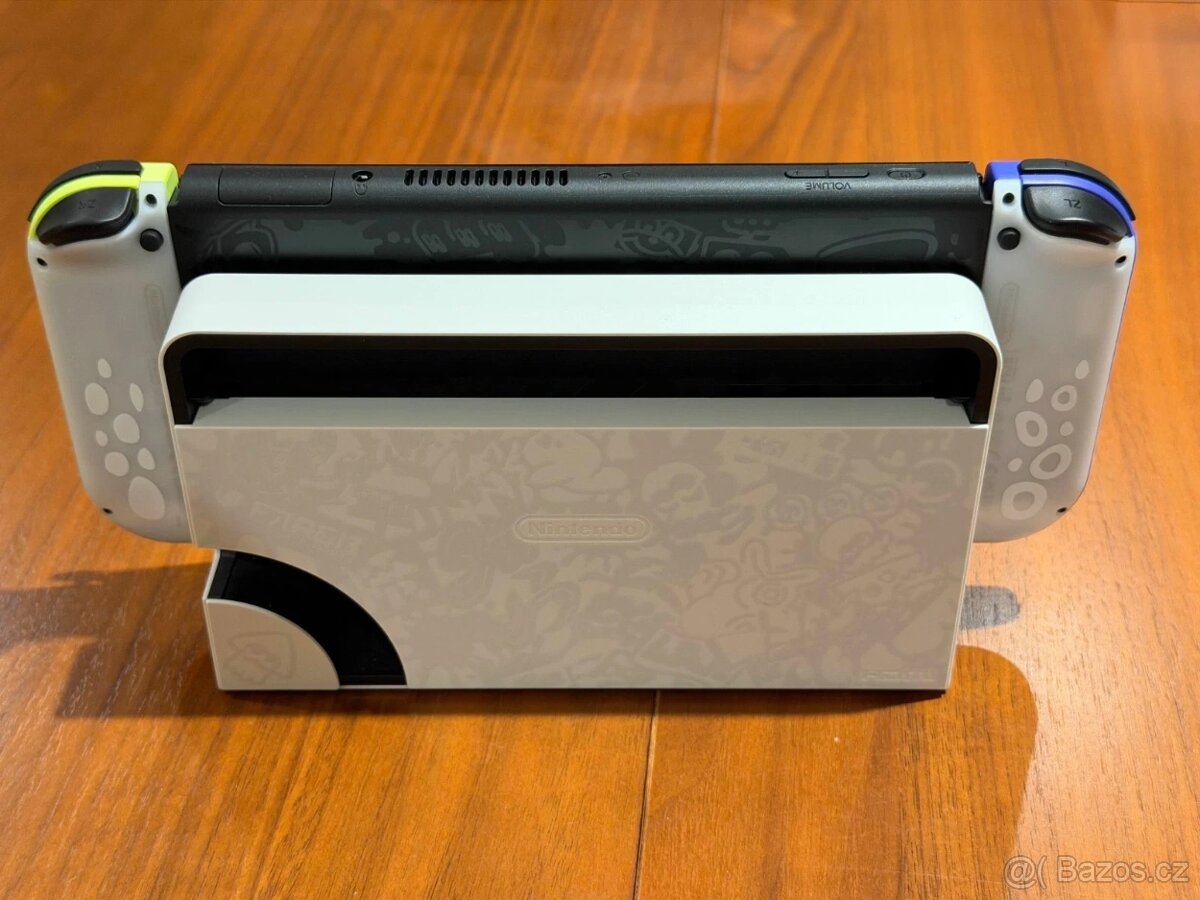 Nintendo Switch OLED – Splatoon 3 limitovaná edice - 11